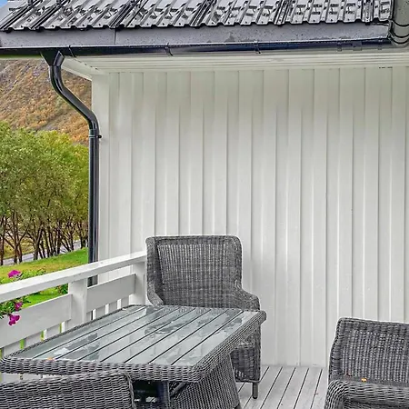 Cozy In With Kitchen * Straumsjoen