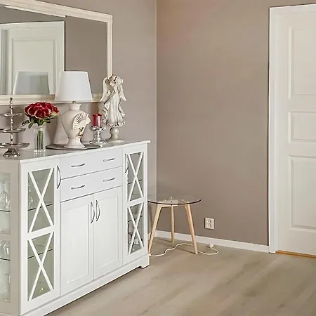 Cozy In With Kitchen *